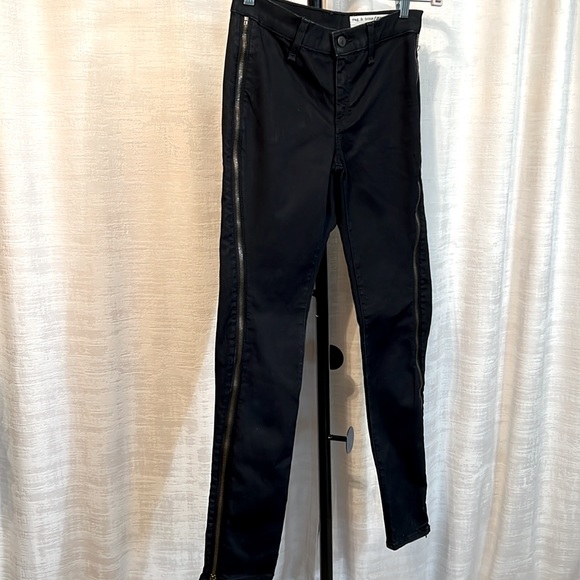 Rag & Bone Size 26 Pre-Owned Black Skinny Stretch Jeans Leg Zipper (0360) - Picture 3 of 11